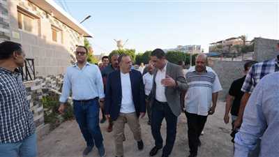 محافظ أسيوط يشارك المواطنين احتفالات عيد الأضحى بنادي العاملين بالمحافظة