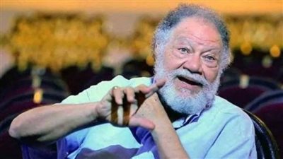 يحيى الفخراني: المسرح القومي وفر ميزانية مفتوحة للملك لير