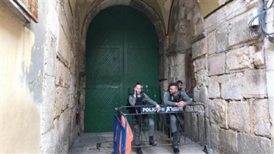 الاحتلال الإسرائيلي يغلق أبواب المسجد الأقصى بالتزامن مع فرض 