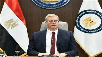 حركة تنقلات وتكليفات لقيادات الشئون الإدارية بالهيئة المصرية العامة للبترول وعدد من الشركات