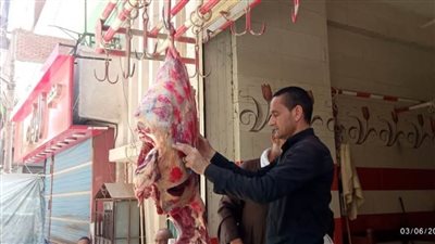 ضبط 77 مخالفة تموينية خلال حملات تفتيشية على المخابز والأسواق بالمنيا 