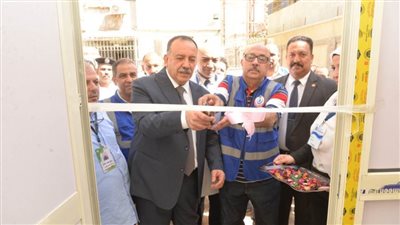 محافظ أسيوط يفتتح وحدتي فصل مشتقات الدم والأشعة المقطعية بمستشفى الإيمان العام