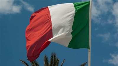 إيطاليا تطلق 