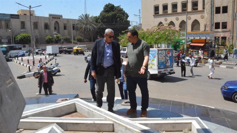 محافظ الغربية خلال