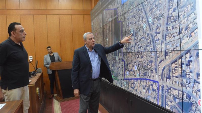 محافظ الغربية خلال