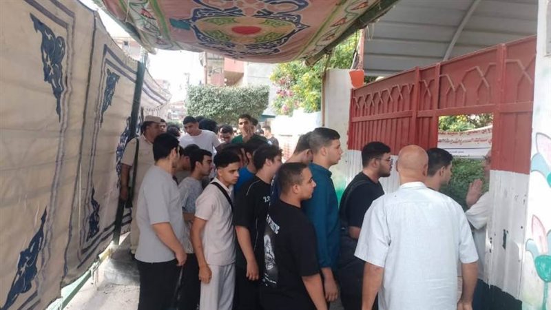 أحد لجان الثانوية