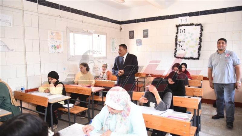 محافظ مطروح اللواء