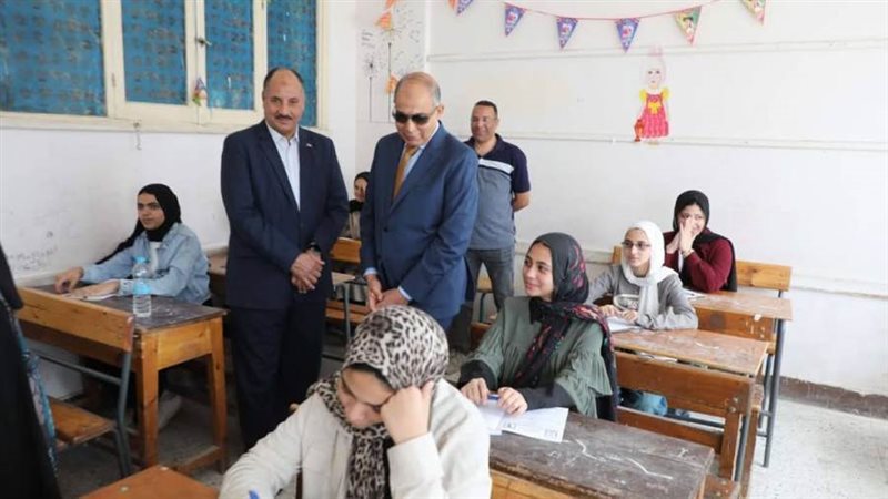 لجان الامتحانات