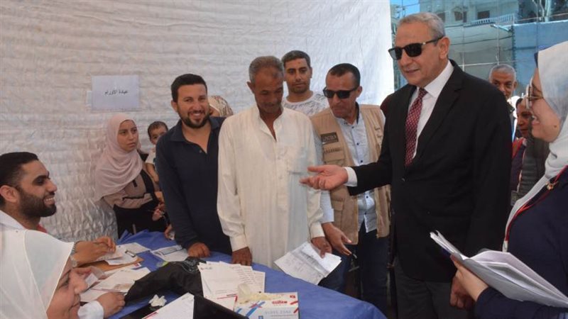 محافظ الغربية خلال