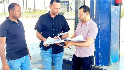 لبيعها 44.582 لتر محروقات بالسوق السوداء.. ضبط 3 محطات لتمويل السيارات بأبوالمطامير وبدر