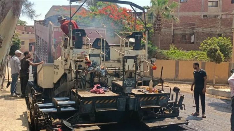 جانب من أعمال الرصف