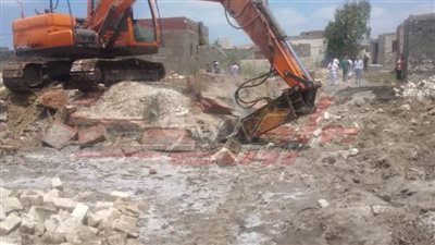 الموجة الـ 26 تنفذ 8 قرارات إزالة على مساحة 900 متر بكفر الشيخ