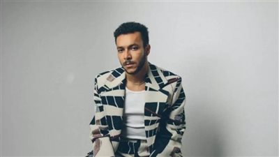 ويجز.. إلى أول تجربة سينمائية