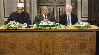 ملتقى السيرة النبوية بالجامع الأزهر: النبي ﷺ غرس في الأمة ضوابط التفاؤل وجبر الخواطر والمساواة