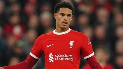 بـ30 مليون جنيه إسترليني.. نجم جديد يقترب من الرحيل عن ليفربول