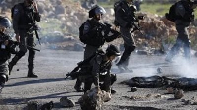 الاحتلال الاسرائيلي يعتقل 30 فلسطينيًا من محافظة الخليل