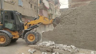 محافظ الإسكندرية يشدد على رؤساء الأحياء بالتعامل بكل حسم مع أي مخالف