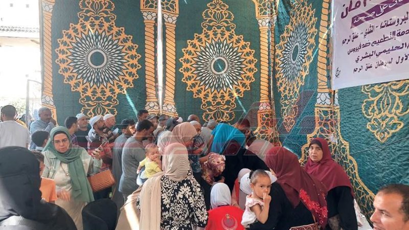 توافد المواطنين