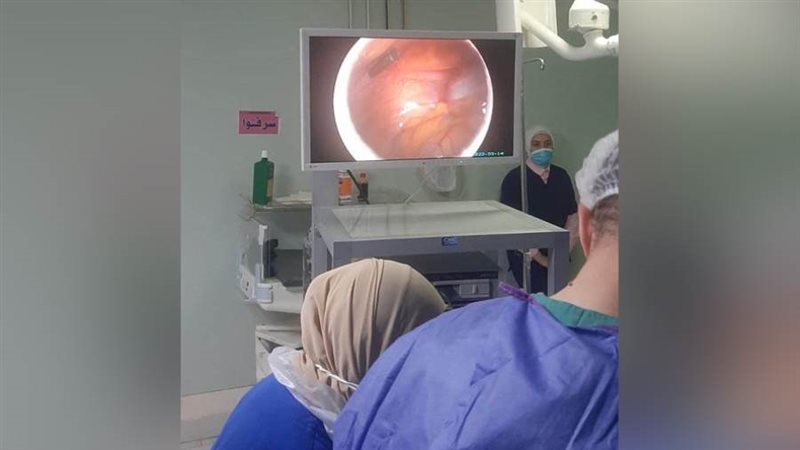 جانب من إجراء العملية