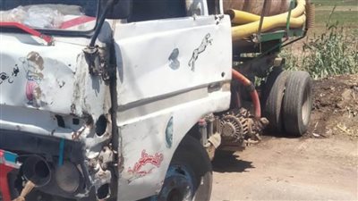 ضبط سيارة تلقي مخلفات الصرف الصحي بترعة في قرية أولاد إلياس بأسيوط