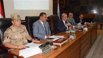بالصور.. محافظ الغربية: تحديث جميع القرى واعتماد 321 مخططًا 