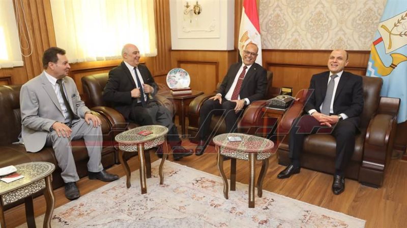 خلال اللقاء