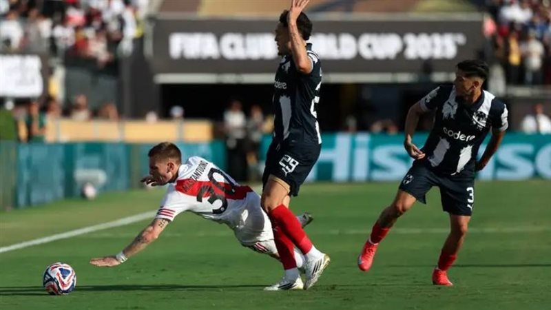 مباراة ريفر بليت