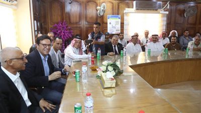 وزير الثقافة لشيوخ القبائل بسيناء: الثقافة ملك لكل المصريين وسيناء جزء أصيل منها