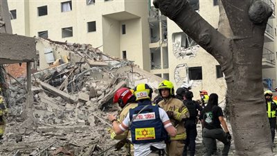  عاجل.. إسرائيل تسعى لوقف الحرب مع إيران 