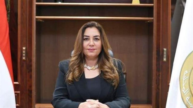 الدكتورة منال عوض