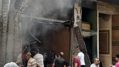  بالصور.. إخماد حريق نشب في مطعم بالمحلة الكبرى