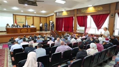 اجتماع موسع لمتابعة إجراءات التصالح في بعض مخالفات البناء بكفر الشيخ 