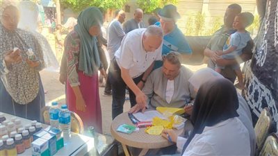 بالصور.. قافلة بيطرية تعالج 3180 طائرًا وماشية في الغربية