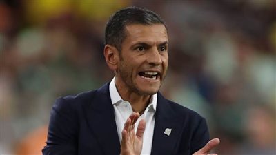 عاجل.. واقع أم مناورة.. مدرب باتشوكا عن الهلال: أخطر فريق!