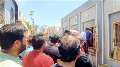 تشييع جنازة والدة الدكتور محمد القرش المتحدث الرسمي باسم وزارة الزراعة