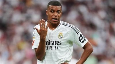 مبابي يتقدم بشكوى ضد بطل أوروبا ويتهمهم 