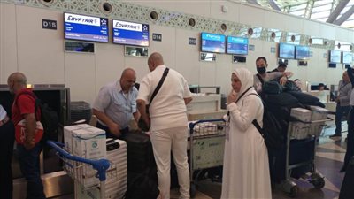 وزارة السياحة والآثار: عودة جميع حجاج السياحة المصريين بسلام