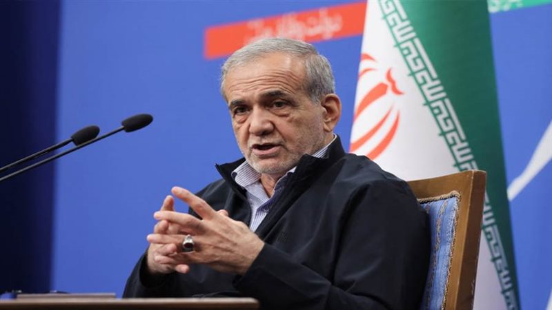 الرئيس الإيراني مسعود