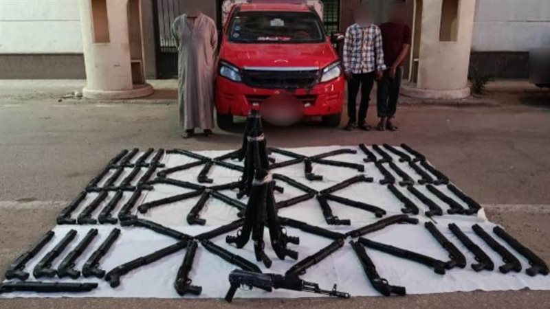 المتهمين والمضبوطات