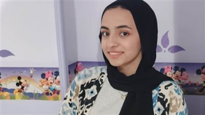 سارة رضا بهنسي.. الأولى في الشهادة الإعدادية بالبحر الأحمر وتبهر الجميع