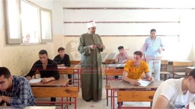 متابعة امتحان اللغة الإنجليزية للثانوية الأزهرية من لجان فوه التعليمية 
