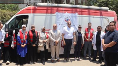 محافظ القليوبية يتفقد مركز الدم المتنقل بشبرا الخيمة