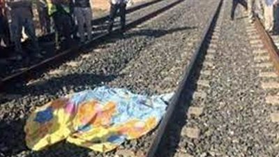   القطار يدهس شخصًا بالقرب من مزلقان الشيخ علي بإدفو شمال محافظة أسوان