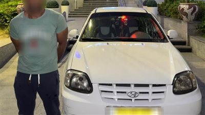 ضبط قائد سيارة أجرة لقيامه بالتعدي على شخصين مستخدمًا سلاحًا ناريًا بالقاهرة