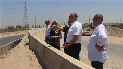 محافظ القليوبية يتفقد منطقة كباري العصار لتخطيط مشروعات خدمية للشباب