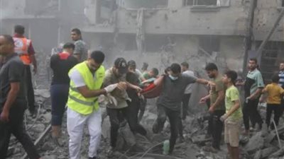 استشهاد 5 فلسطينيين وإصابة العشرات برصاص الاحتلال الإسرائيلي أثناء انتظار المساعدات جنوبي غزة