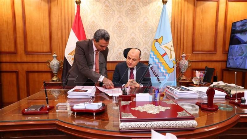 محافظ كفر الشيخ ووكيل