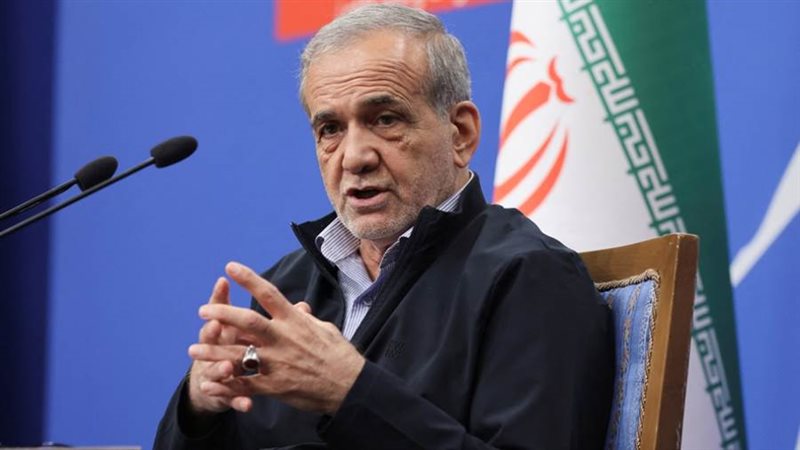 الرئيس الإيراني مسعود