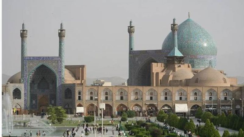 معالم إيرانية