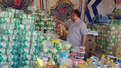 تموين المنيا.. ضبط 174 مخالفة تموينية بالأسواق والمخابز